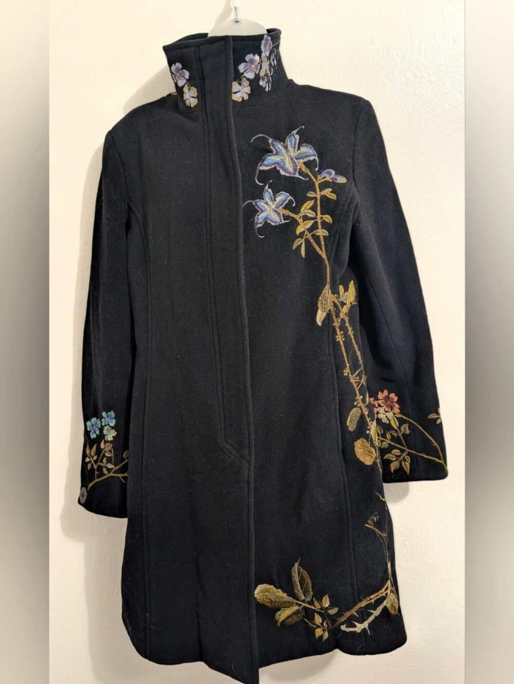 VTG XOXO 90s Floral Wool Whimsigoth Dark Feminine Romantic Cozy Statement Coat L